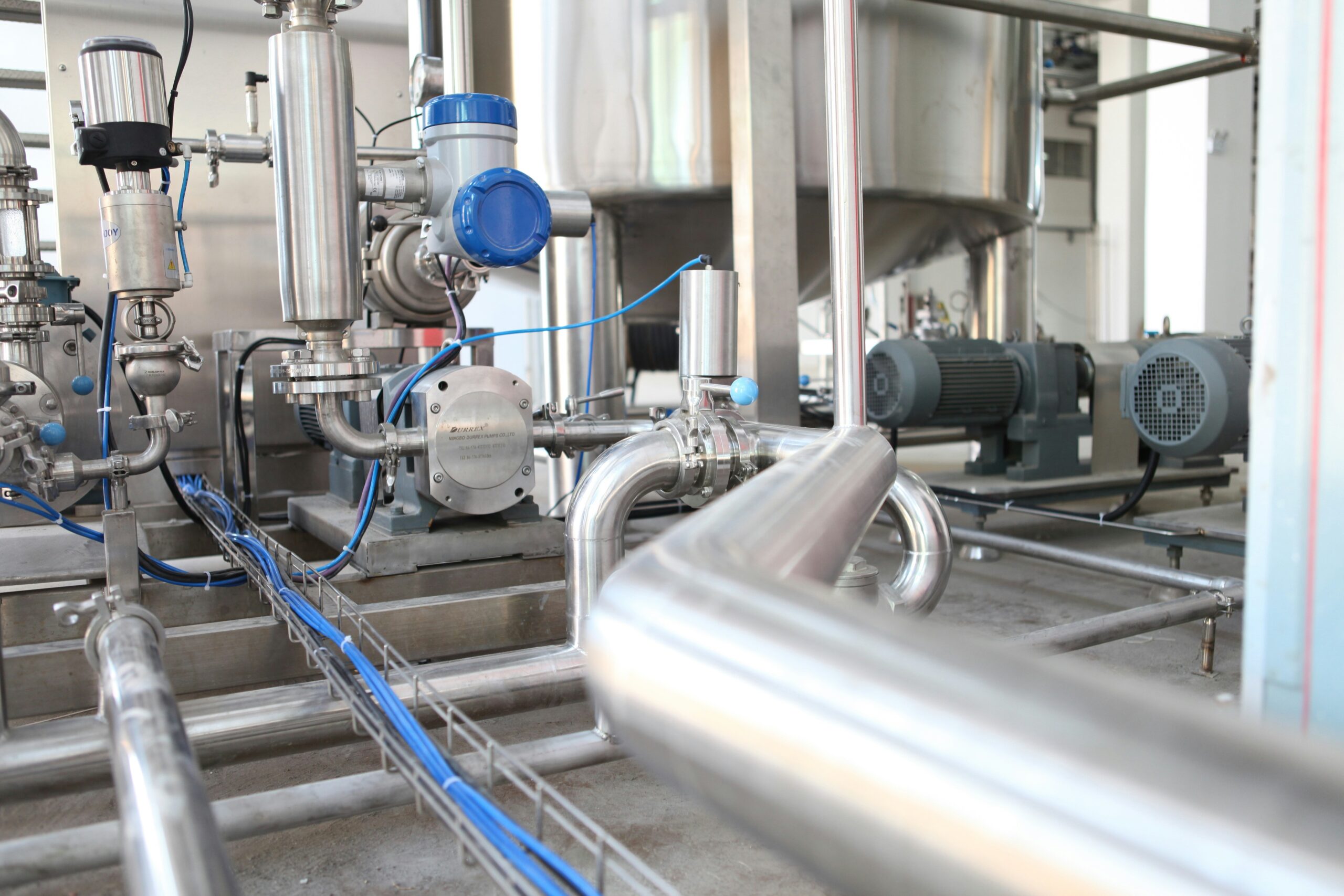 Food and beverage production line